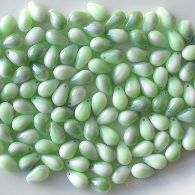 9mm Green/White Luster Teardrop Beads [25]