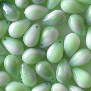 9mm Green/White Luster Teardrop Beads [25]