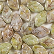 12mm Mottled Pastel Green Leaf Beads [25]