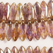 15.5mm Light Violet/Gold Luster Dagger Beads [50]
