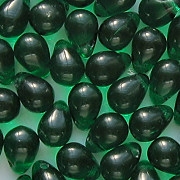 8mm Emerald Green Teardrop Beads [50]