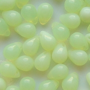 8mm Yellow Opalescent Teardrop Beads [50]