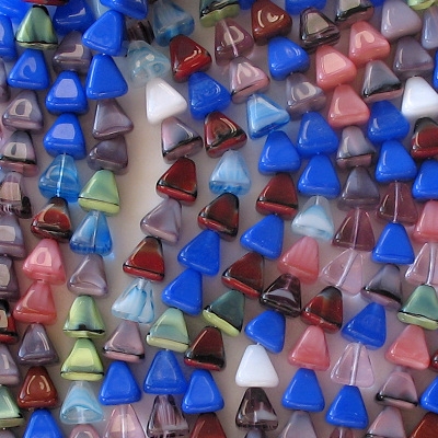 8mm Mixed Pyramid Beads [50]